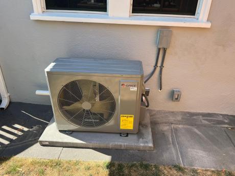 heat pump outdoor unit